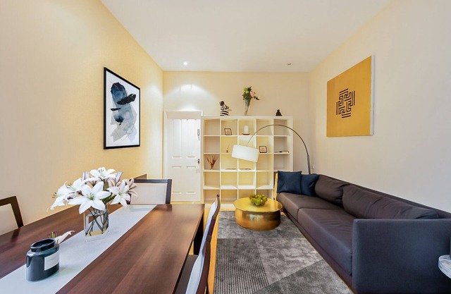 Cozy 3-bed in Mayfair
