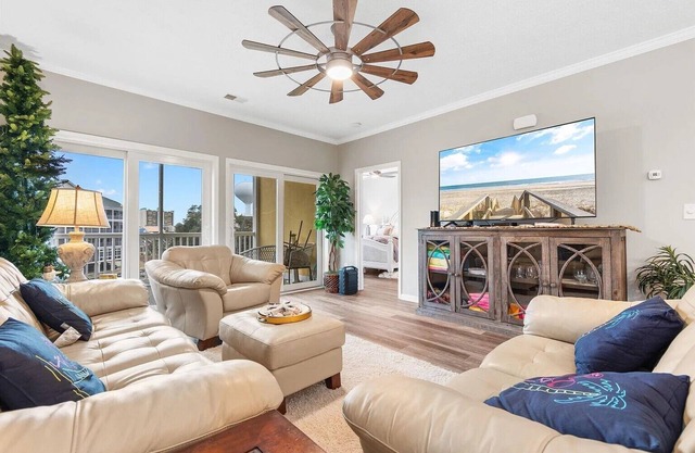 Cozy 3-bedroom condo with AC, WiFi in superb North Myrtle Beach gated community