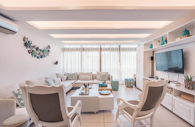 Cozy 3 bedroom Penthouse in playa bonita