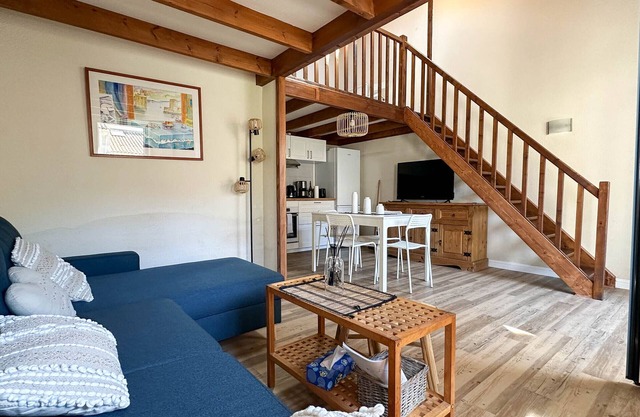 Cozy 4-Person House, 1000m from Sea, Renovated 2023, Terrace, Parking - Les Mathes