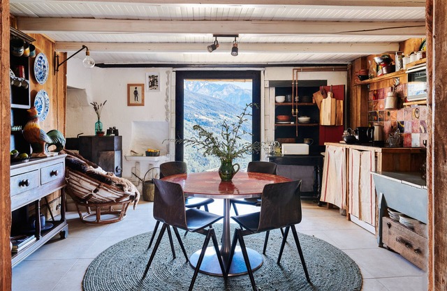Cozy Alpine Retreat in the mountain