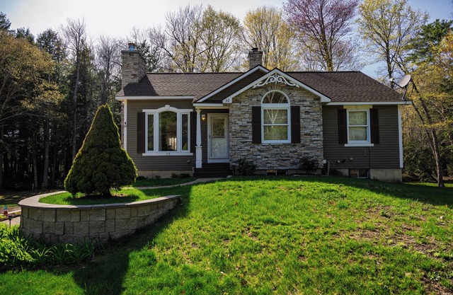 Cozy and fully renovated 4-bedroom rental property, available for you to enjoy.n