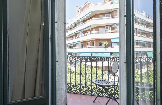 Cozy apartment 5 min away from the beach