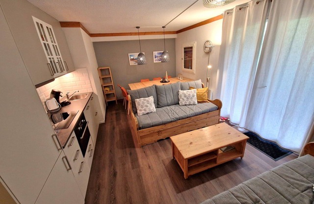 Cozy apartment 6/8 ppl, Valfréjus, near slopes and cable cars