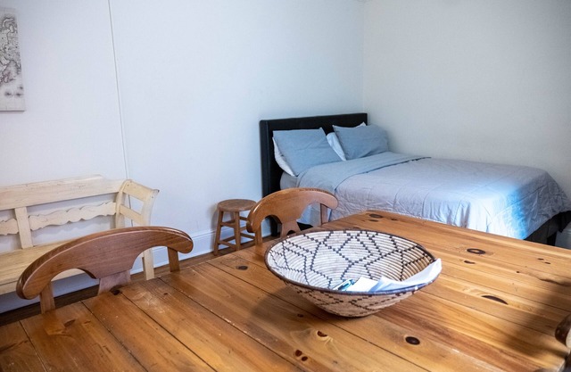 Cozy apartment in beautiful midtown Hoboken!