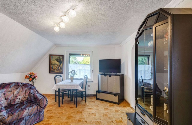 Cozy Apartment in Lichtenhain With Garden
