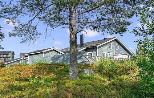 Cozy Apartment In Sysslebäck With Sauna