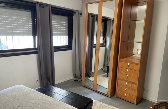 Cozy apartment in the center of Pau. 6 travelers.