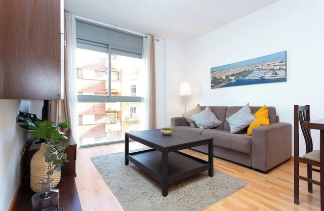 Cozy apartment next to the Sagrada Familia I