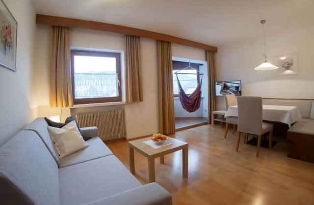 Cozy appartment with great mountan view by Tamanhof