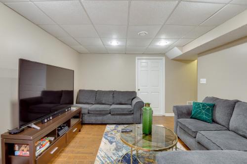 Cozy Apt in DC Suburbs 4 Mi to Main St Laurel