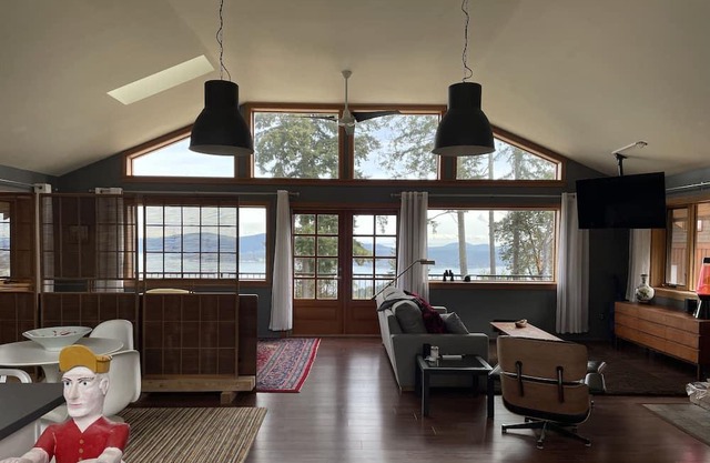 Cozy Barn Loft