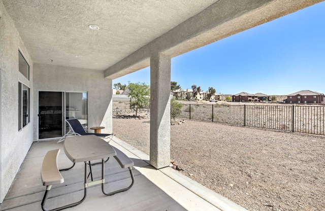 Cozy Bullhead City Home w/Patio & Mountain Views!