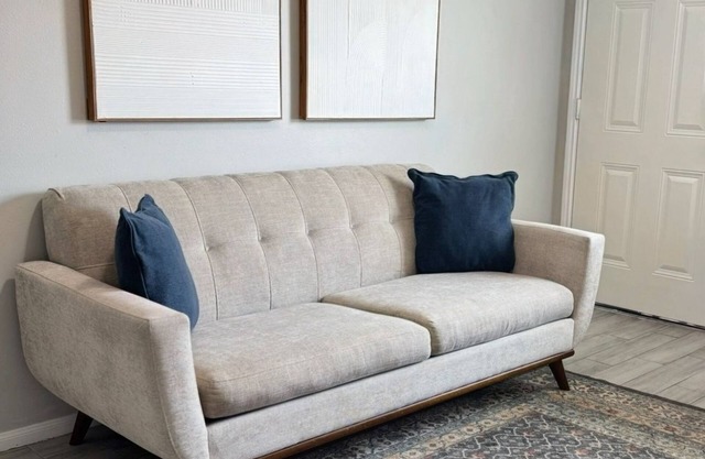 Cozy Casita Near Daiken Park