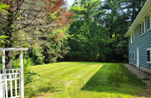 Cozy & Comfortable: Family-Friendly Retreat in Meredith