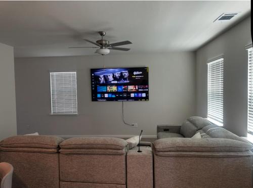 Cozy, Comfy and Relaxing!