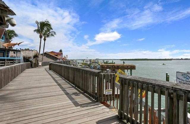Cozy Cottage that js close to the beach and pet friendly! Work at the beach! BB