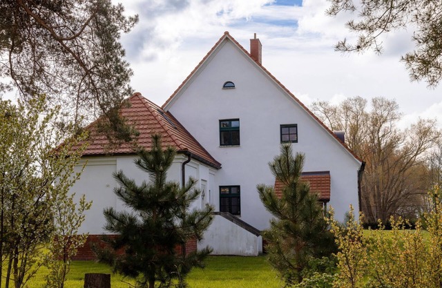 Cozy country house Wusse FeWo Hiddensee with terrace and fireplace - Landhaus