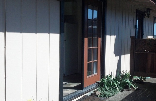 COZY—Dog-Friendly—Perfect for Couples! 2025 DISCOUNT for 5-10 days—ASK!