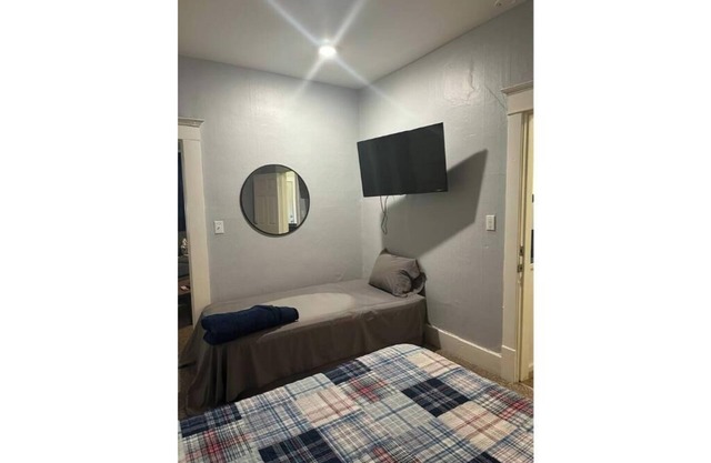 Cozy Duplex 225