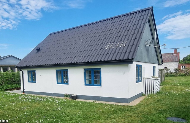 Cozy former farmhouse on the tranquil island of Mandø