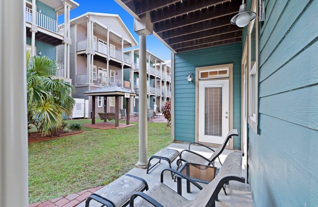 Cozy, ground-floor beach studio w/a shared pool, free WiFi, & a kitchenette