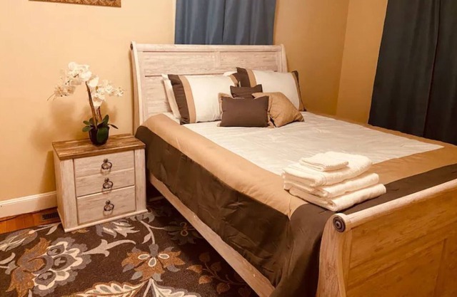 Cozy - Home Away from Home 3