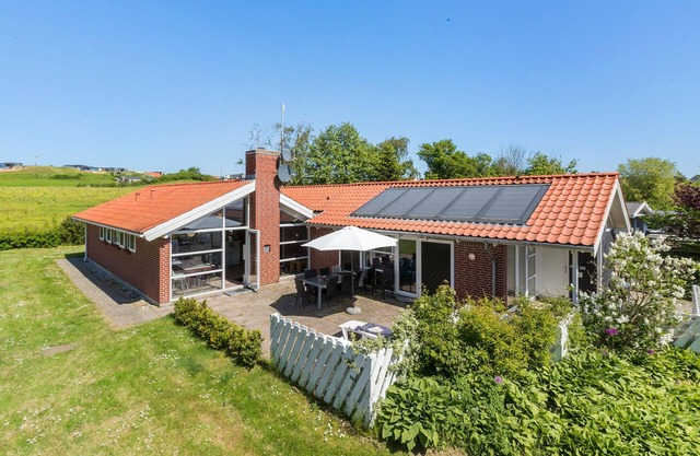 Cozy home in Knebel with sauna