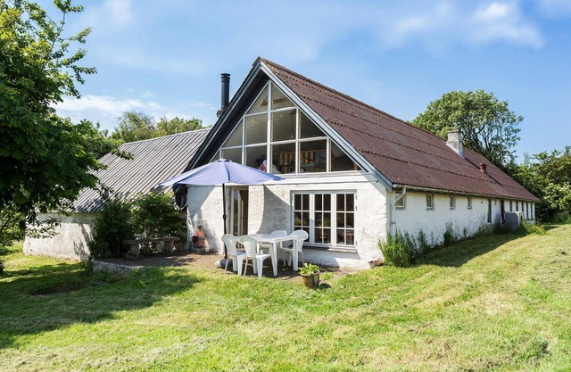 Cozy home in Nykøbing M with kitchen