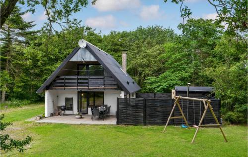 Cozy Home In Øster Assels With Sauna