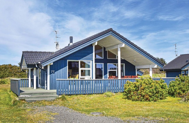 Cozy home in Ringkøbing with sauna
