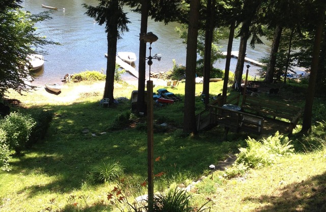 Cozy Lake Front Adirondack Cottage at a Great Price