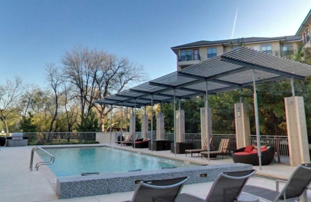 Cozy & Luxury 1-bedroom apartment in fabulous Addison with fitness room, WiFi
