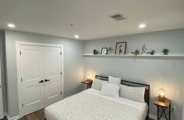 Cozy Modern Apt. In G-Town