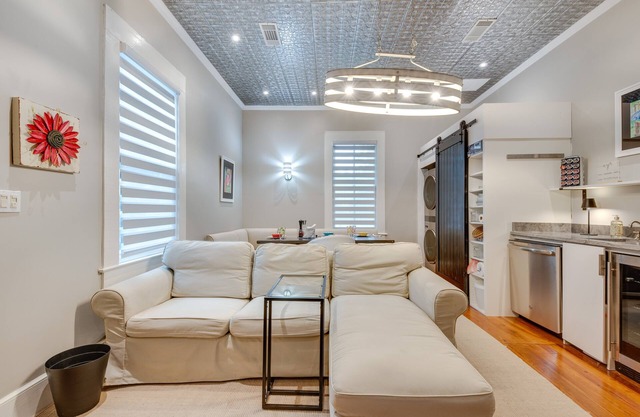 Cozy + Modern Norcross Hideaway w/Covered Porches