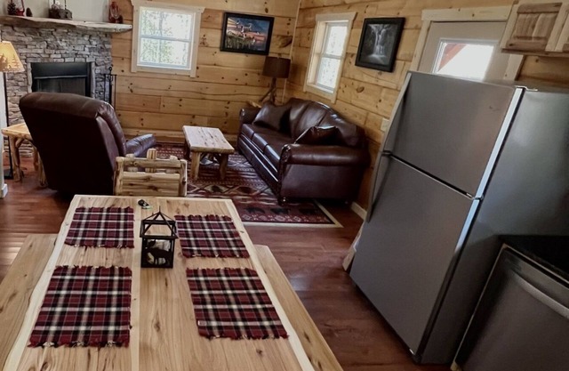 Cozy Mountain Cabin