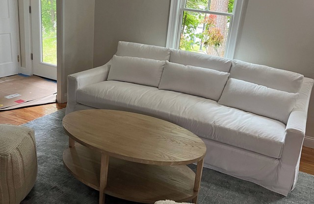 Cozy newly renovated 3-bedroom home in Cohasset close to beach and village.