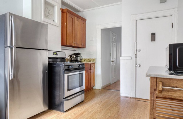 Cozy North End 1BR steps from Harborwalk by Blueground