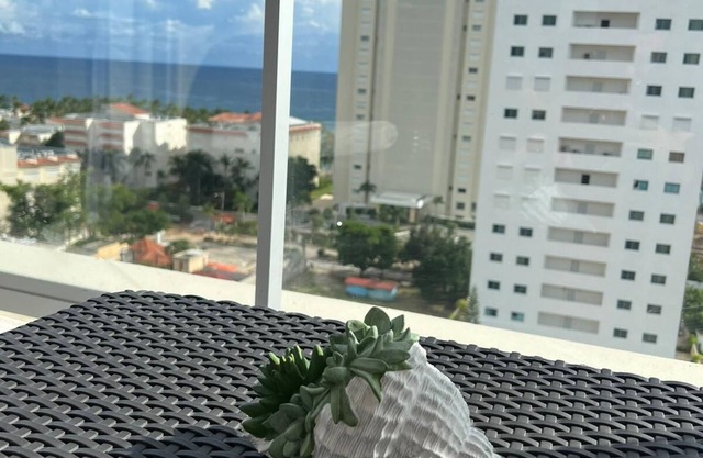 Cozy Oceanview+Pool+Gym+Airport 20 minutes Apartment