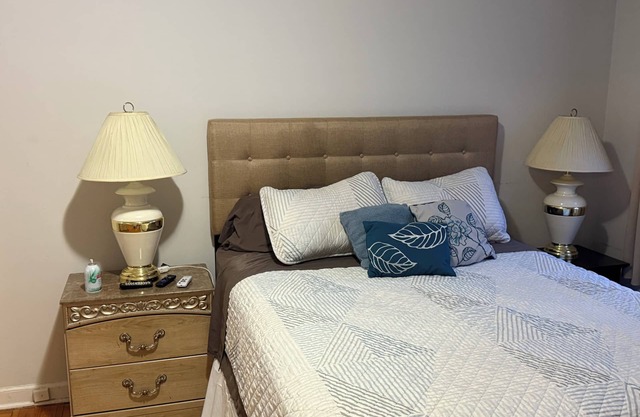 Cozy & quiet 1-bedroom apartment in an exclusive neighborhood