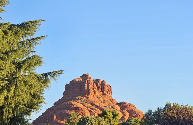 Cozy Sedona Get-Away Sleeps 6