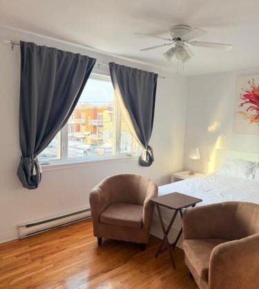 Cozy & spacious 3 BDR condo