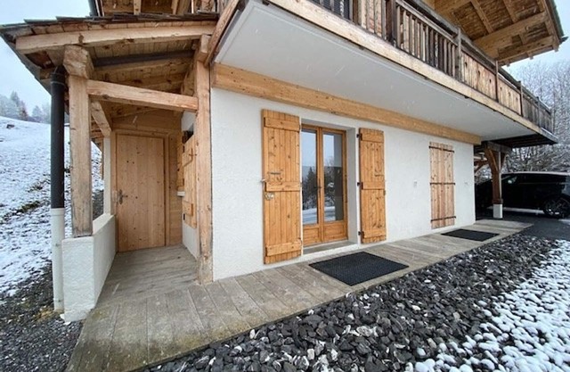 Cozy Studio for 4 in Chalet, Near Slopes and Shops, Crest-Voland