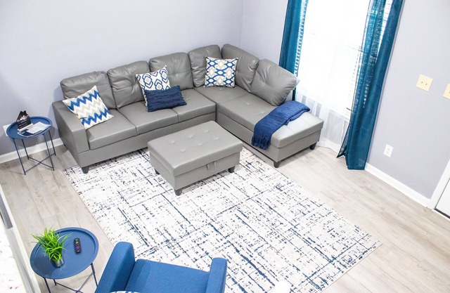 Cozy townhome near FSU/FAMU Campuses