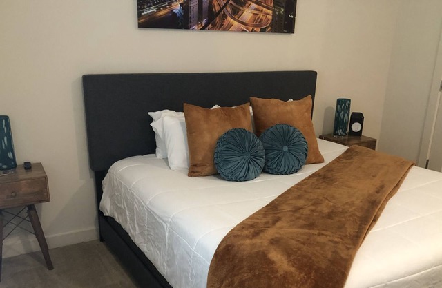 “Cozy VB Getaway” near Outlets