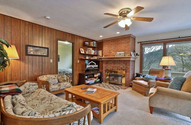 Cozy Vermont House Near Killington and Woodstock. Mountainside. Close to Slopes.