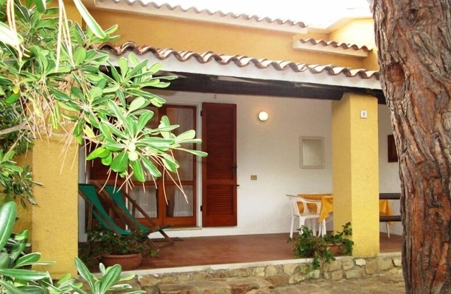 Cozy Villetta - 3 Bed/2 Bath: In The Seaside Village Of Rena Majore
