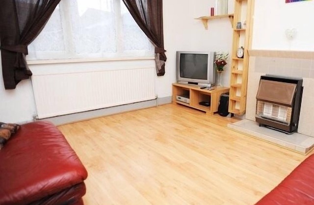 Cozy2bed Apartment Near City Center