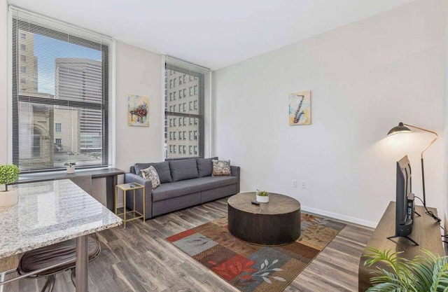 CozySuites Sky Central #11