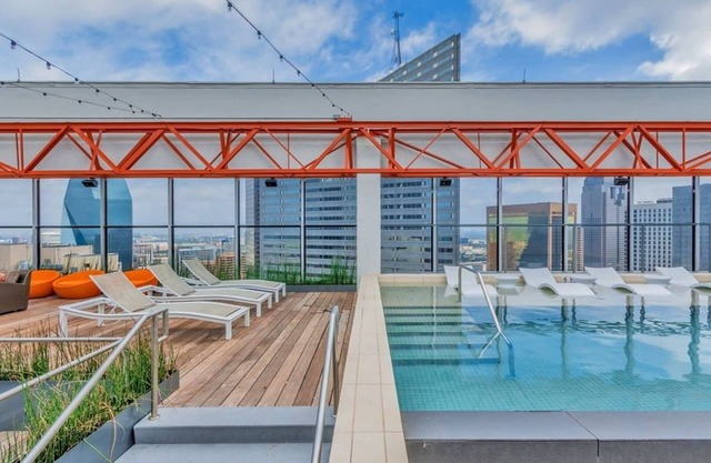 CozySuites | TWO Classy 2BR Condo on Elm St.
